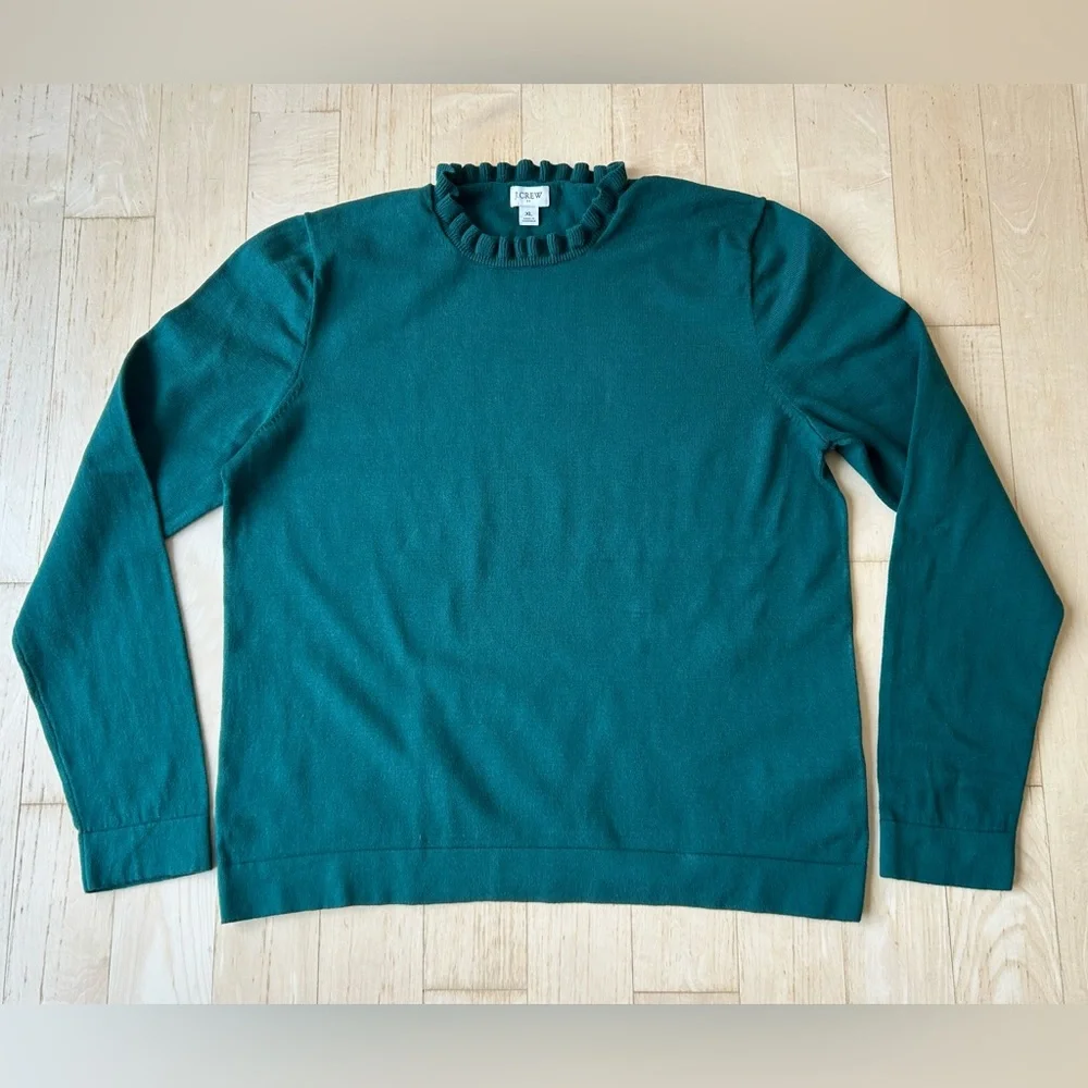 J. Crew Women’s 100% Cotton Ruffle Neck Sweater in Alpine Green Size XL EUC